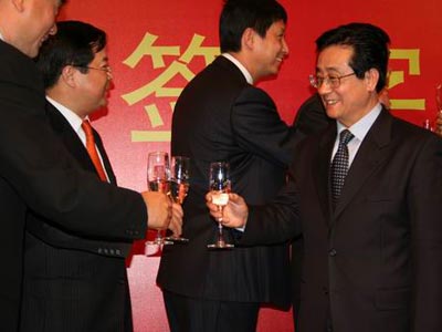 ������Ӫ��Ͷ��ǧ��֧���㽭����ͨ������