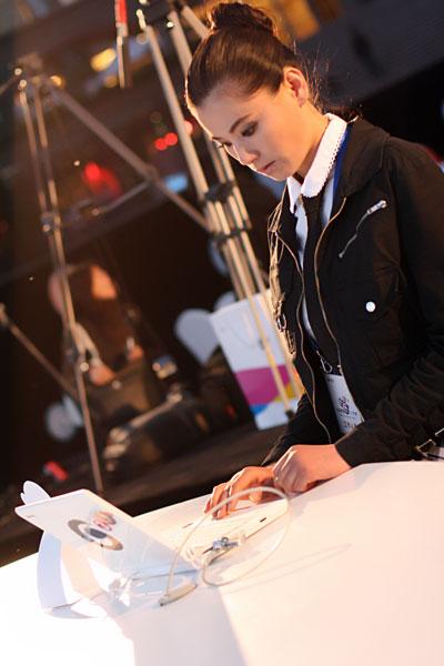 8���ƶ�G3�ʼǱ���������ʵ����������1.3M(7)