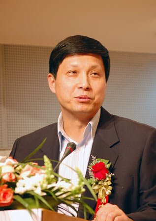 ���ƶ�³�򶫣��ѽ�ũ����Ϣ����վ��12���