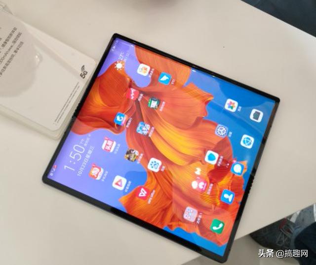 ��Ϊ�۵��ֻ�11�·��ۣ�1.7���Mate X�кβ�ͬ������Ϸ�ܱ�����